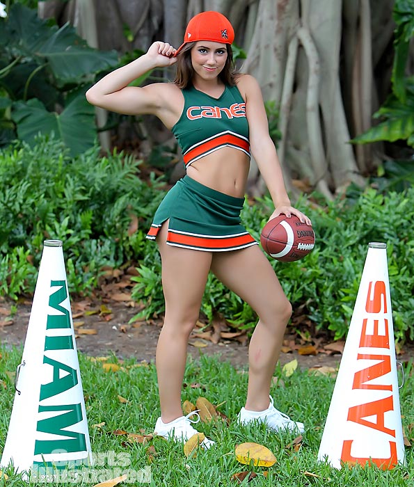 College Cheerleaders-Ooh La La!!