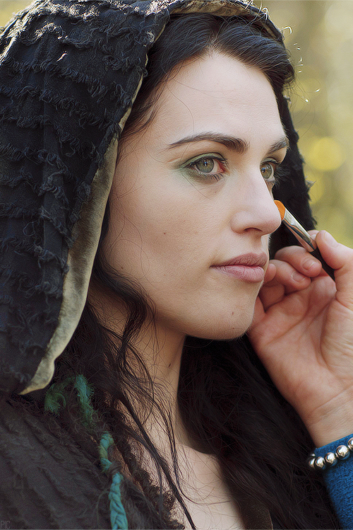 Katie McGrath Katie McGrath