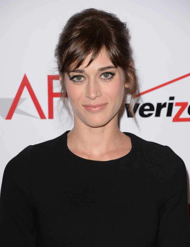 Lizzy Caplan Lizzy Caplan