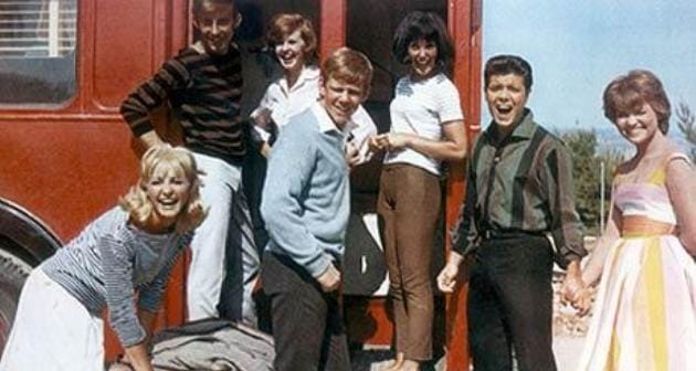 Summer Holiday (1963) Summer Holiday (1963)