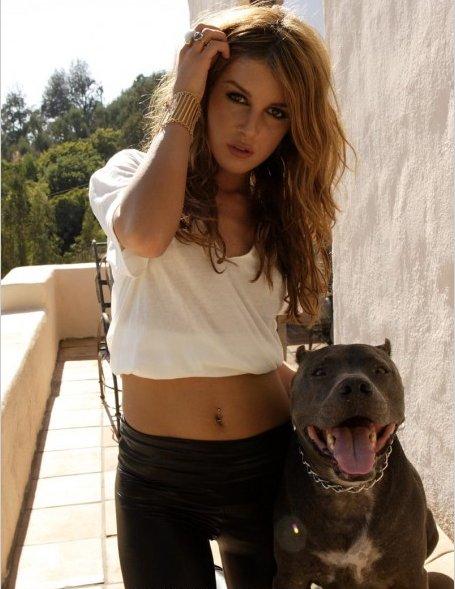 Shenae Grimes Shenae Grimes