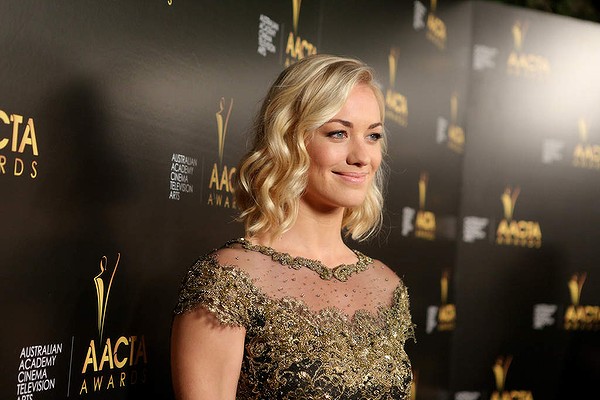 Yvonne Strahovski Yvonne Strahovski