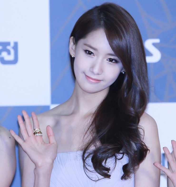 Yoona Yoona