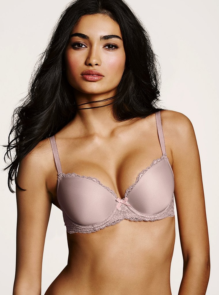 Kelly Gale Kelly Gale