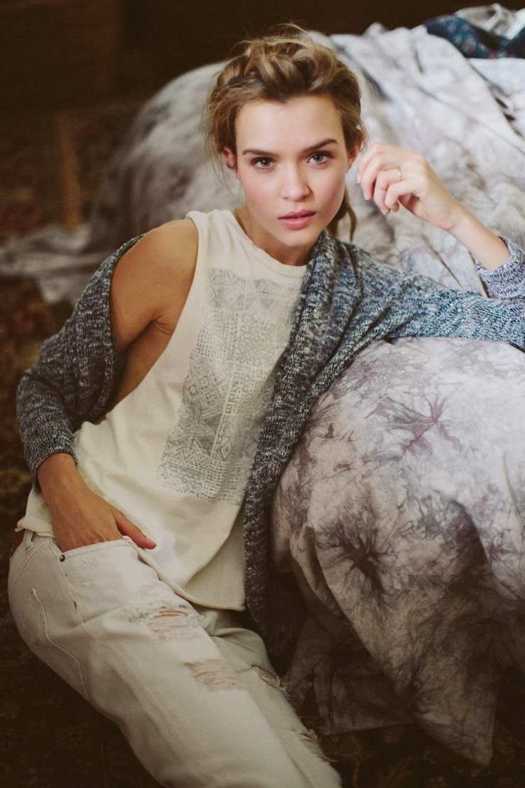 Josephine Skriver Josephine Skriver