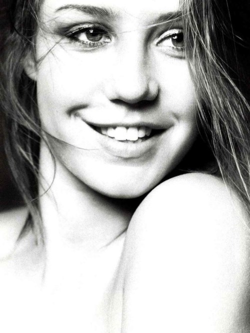 Adele Exarchopoulos Adele Exarchopoulos