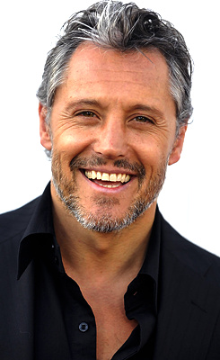 Max Ryan
