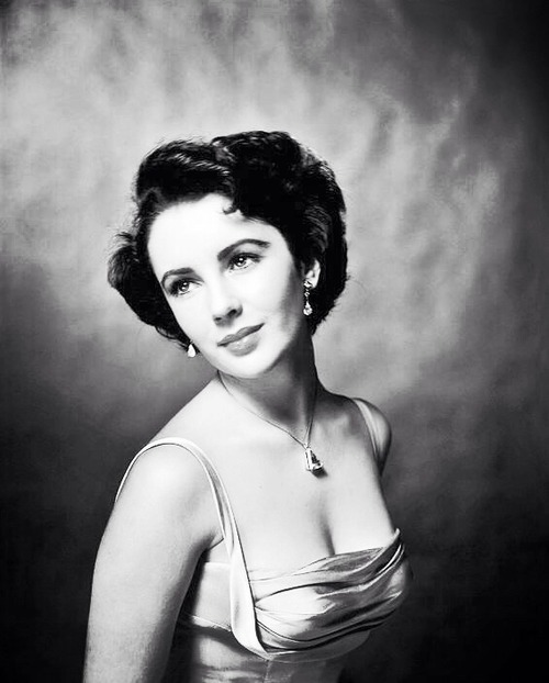 Elizabeth Taylor Elizabeth Taylor