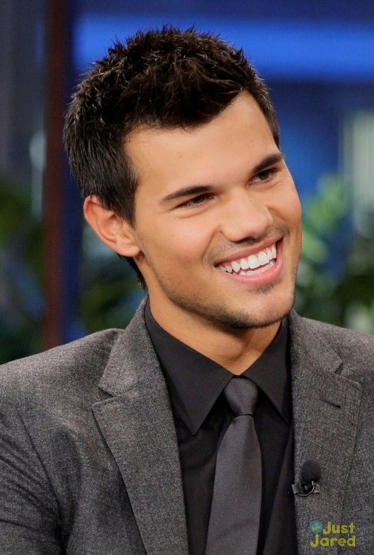 Taylor Lautner