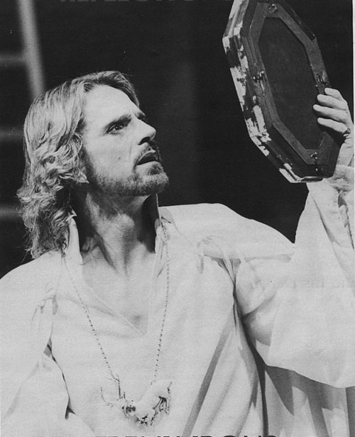 Jeremy Irons