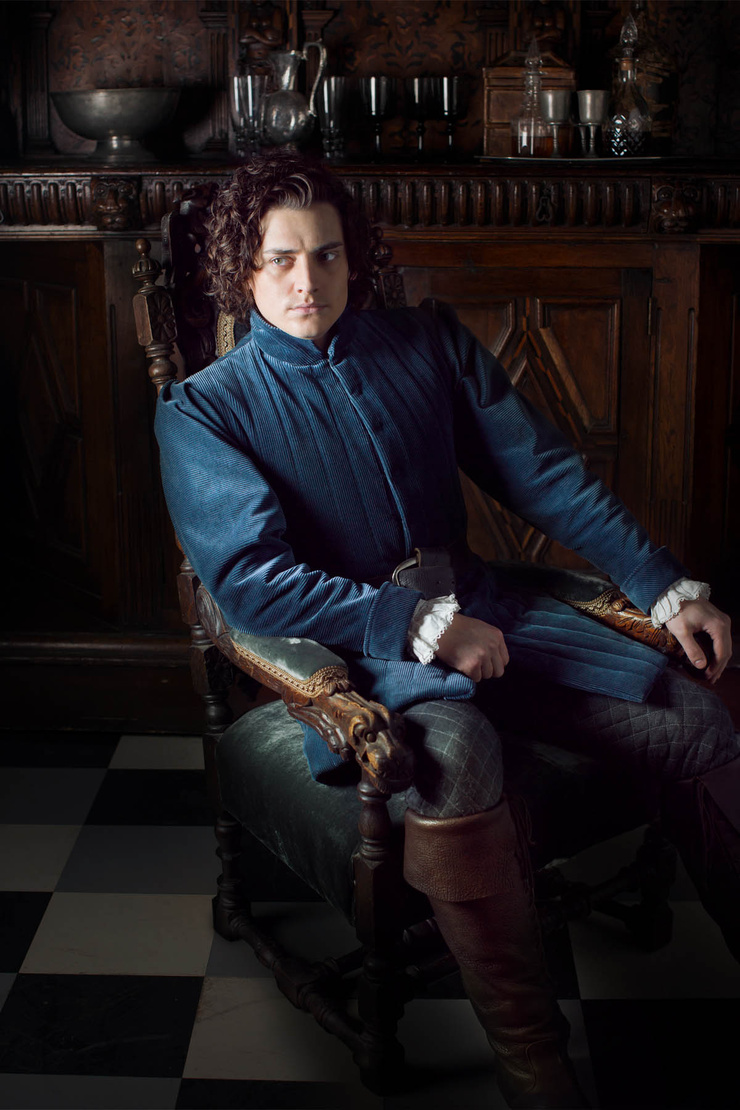 Aneurin Barnard