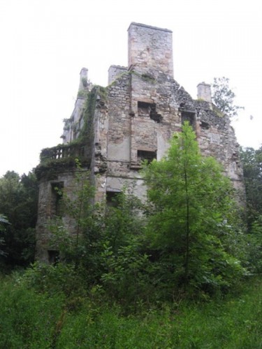 Cavers Castle