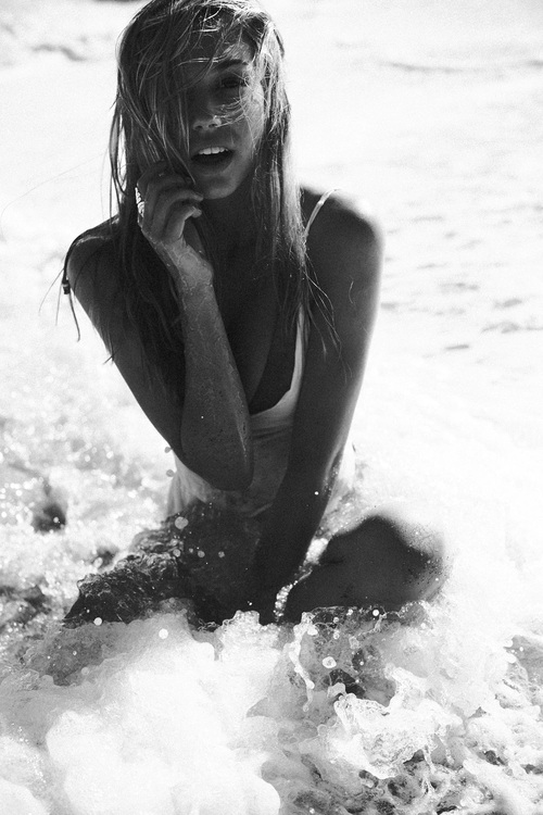 Alexis Ren Alexis Ren