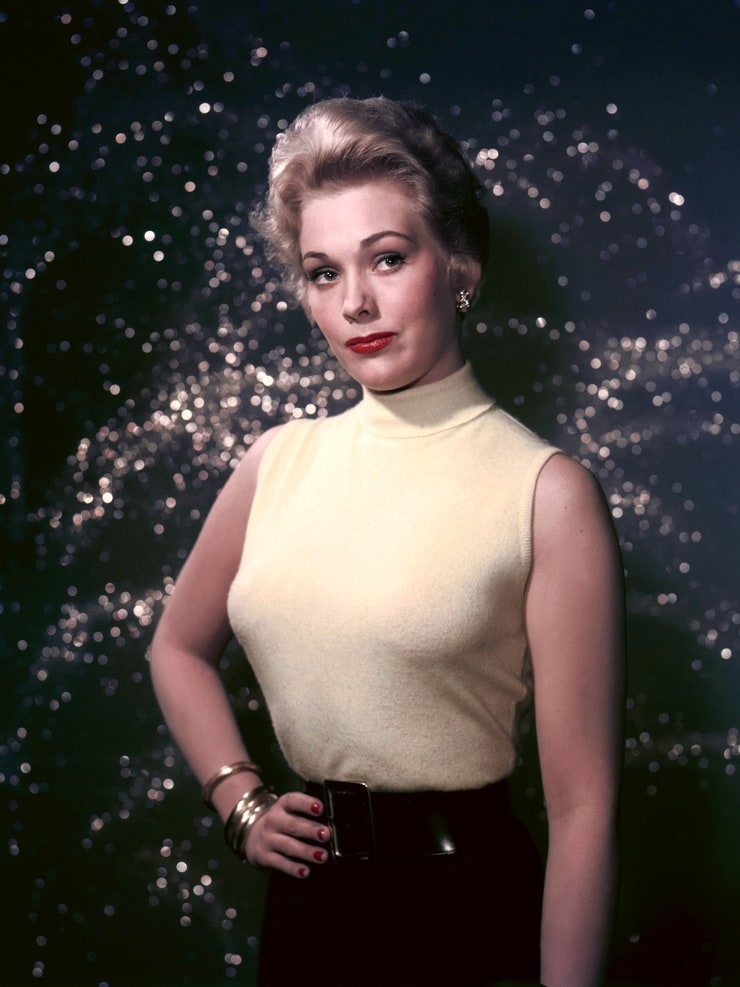 Kim Novak Picture