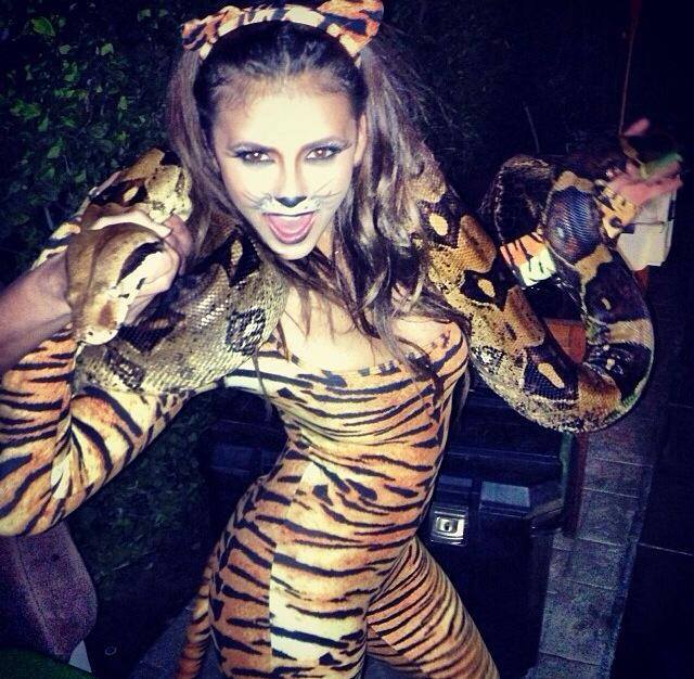 Nina Dobrev Nina Dobrev
