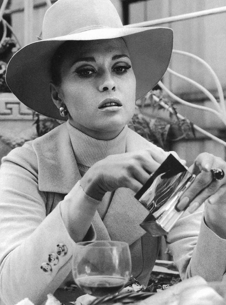 Faye Dunaway