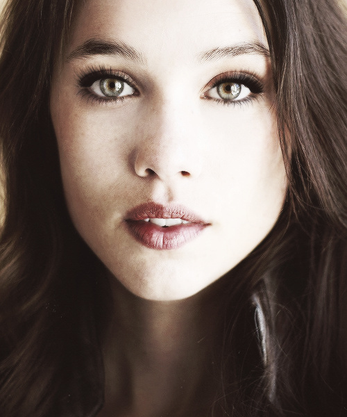 Astrid Berges-Frisbey Astrid Berges-Frisbey