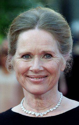 Liv Ullmann