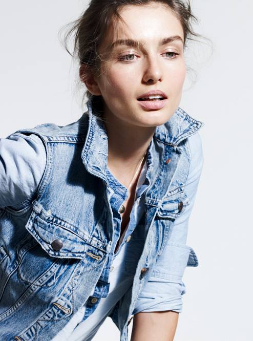 Andreea Diaconu picture