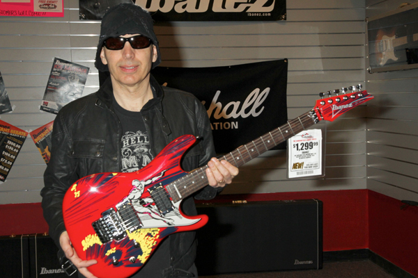 Joe Satriani