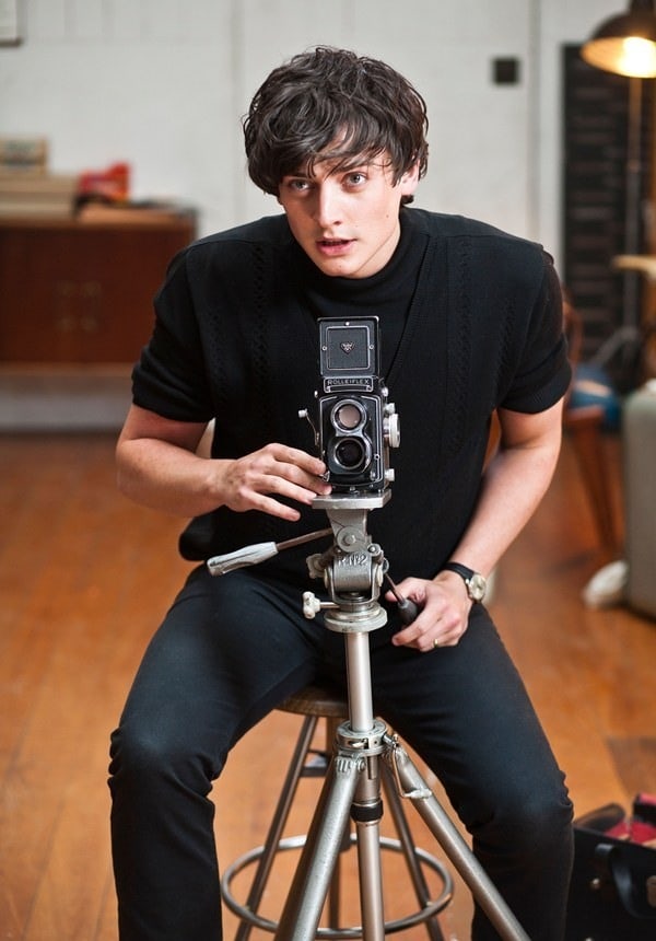 Aneurin Barnard