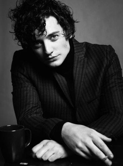 Aneurin Barnard