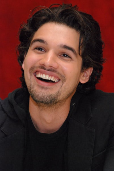 Steven Strait
