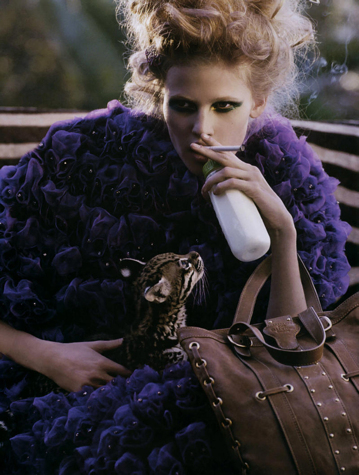 Lara Stone