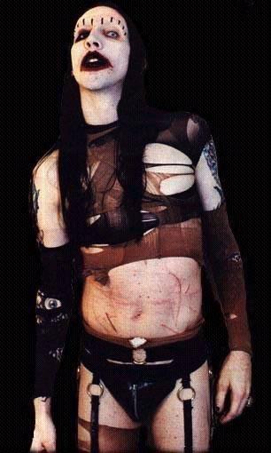 306full-marilyn-manson.jpg
