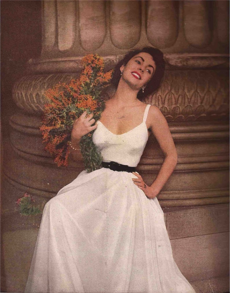 Elizabeth Taylor Elizabeth Taylor