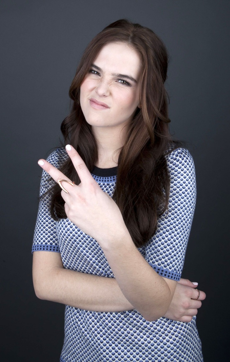 Zoey Deutch