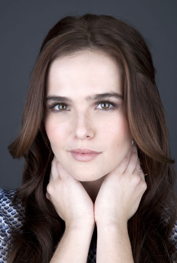 Zoey Deutch Zoey Deutch