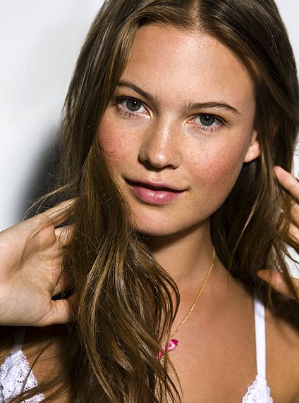 Behati Prinsloo Behati Prinsloo