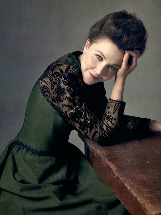 Maggie Gyllenhaal