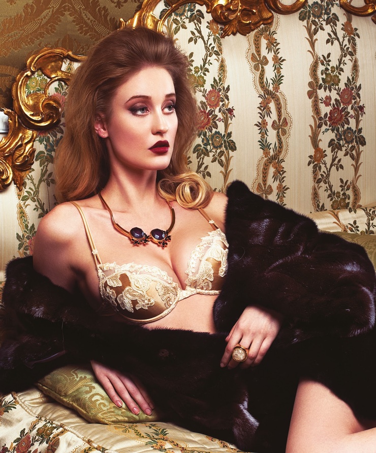 Enya Bakunova Enya Bakunova