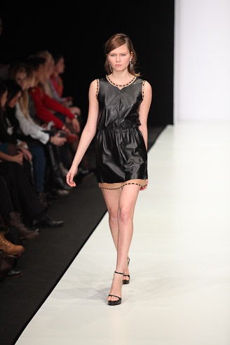 Lia Serge Lia Serge