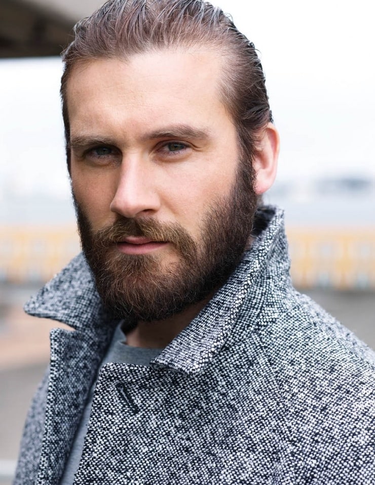 Clive Standen clive james