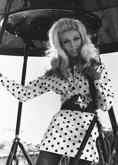 Nancy Sinatra Nancy Sinatra