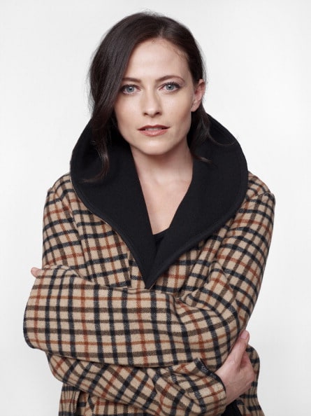 Lara Pulver