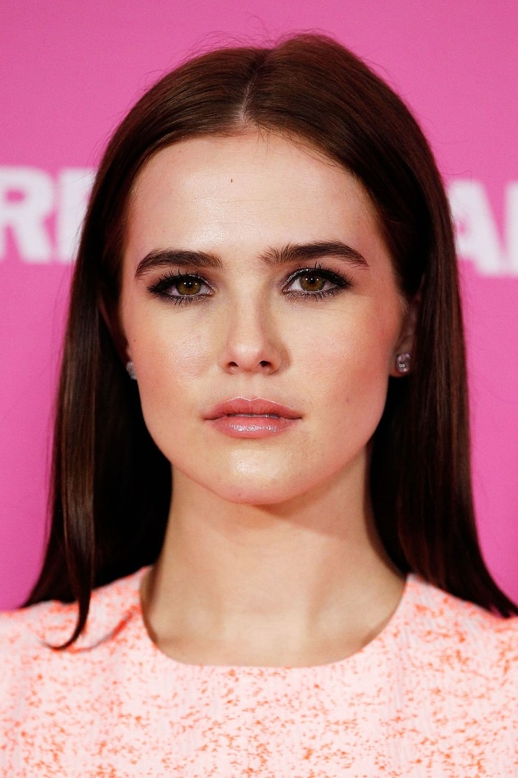 Zoey Deutch