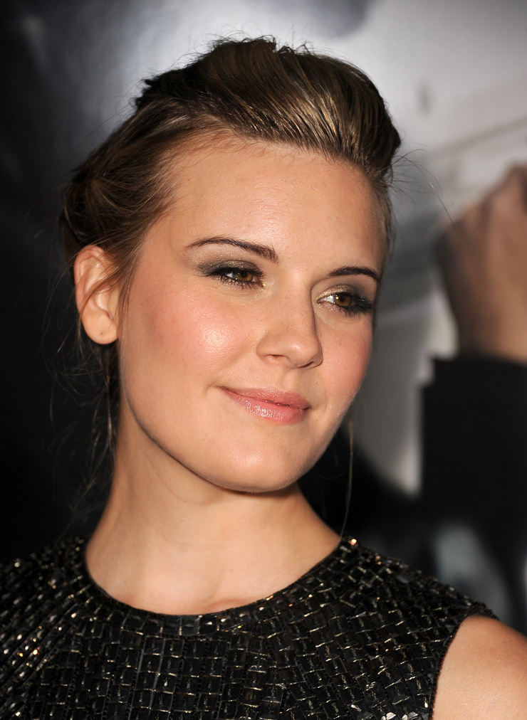 Maggie Grace