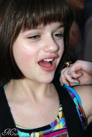 Joey King image
