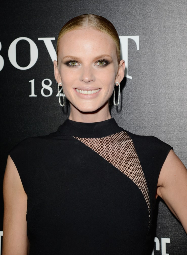 Anne Vyalitsyna