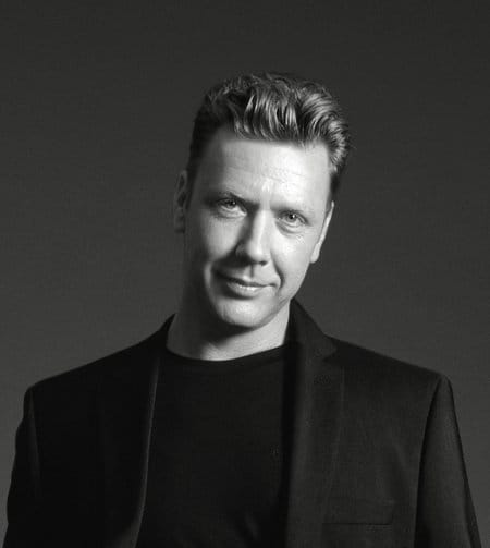 Mikael Persbrandt