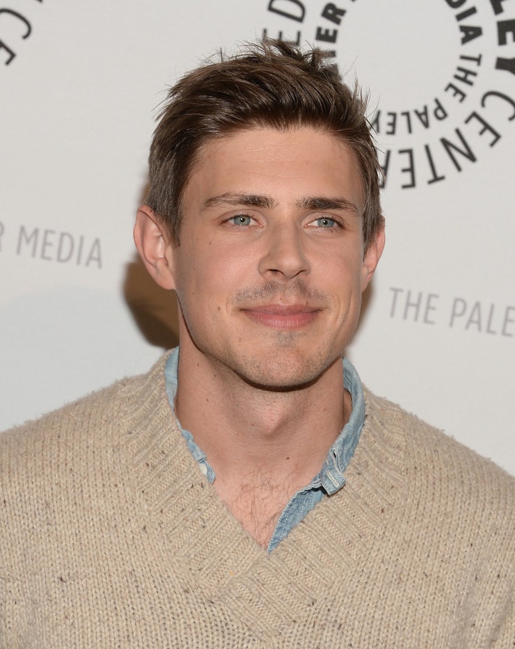 Picture of Chris Lowell