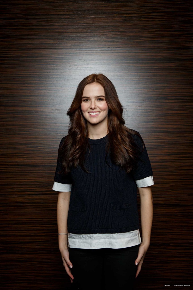 Zoey Deutch