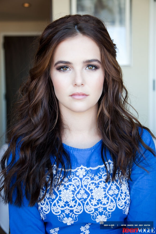 Zoey Deutch Zoey Deutch