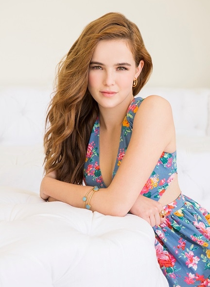 Zoey Deutch