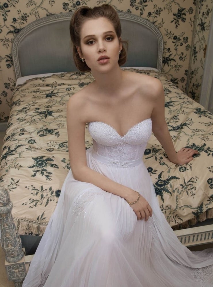 Anais Pouliot Anais Pouliot