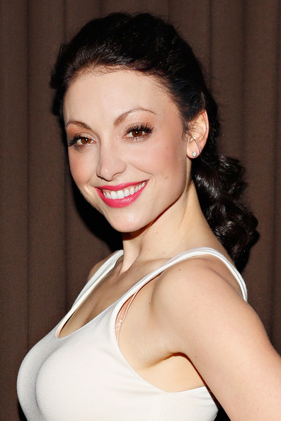 Leah Gibson Leah Gibson